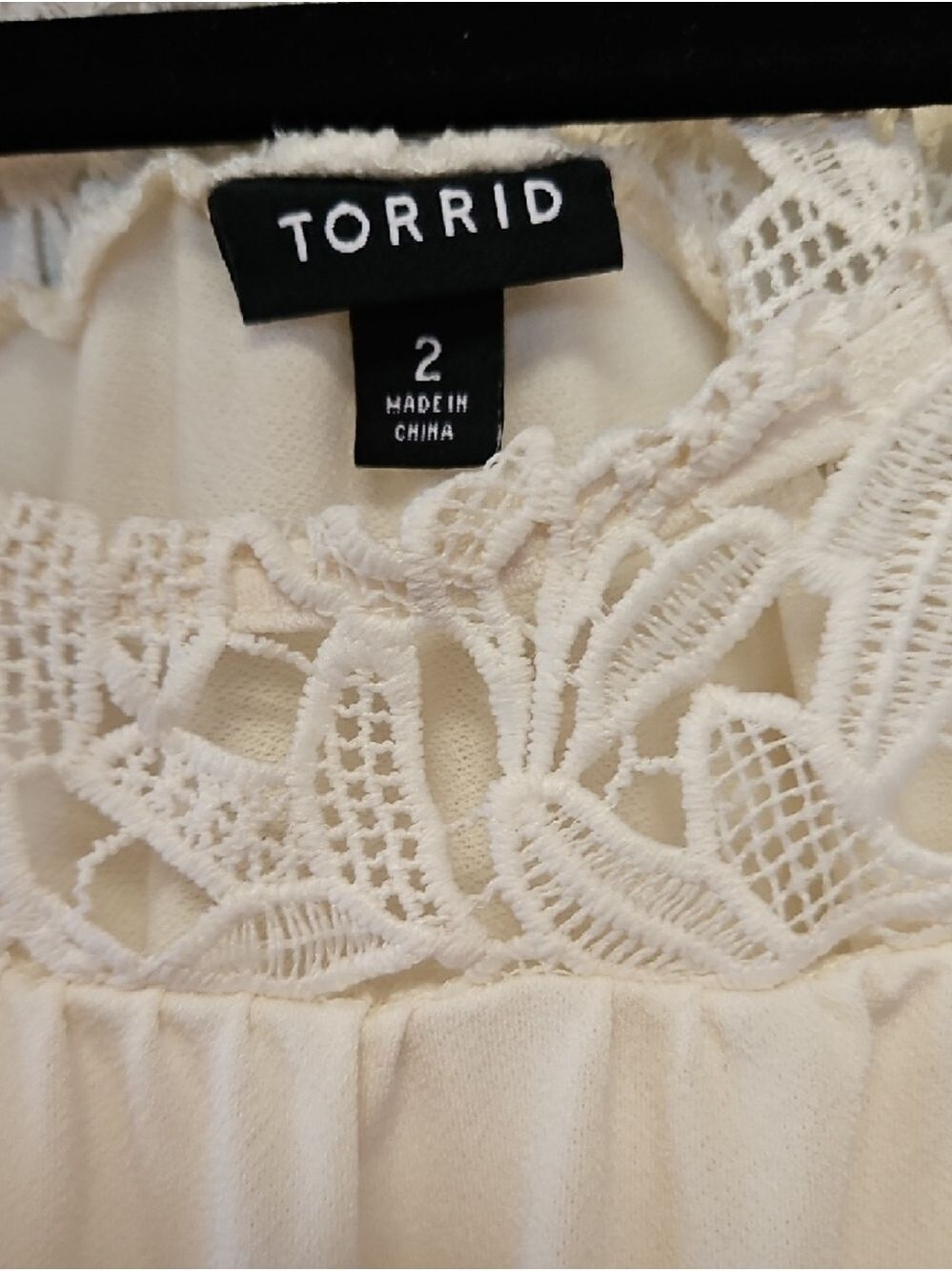 torrid Cream Lace Yoke Long-Sleeve Blouse - Picture 2 of 7